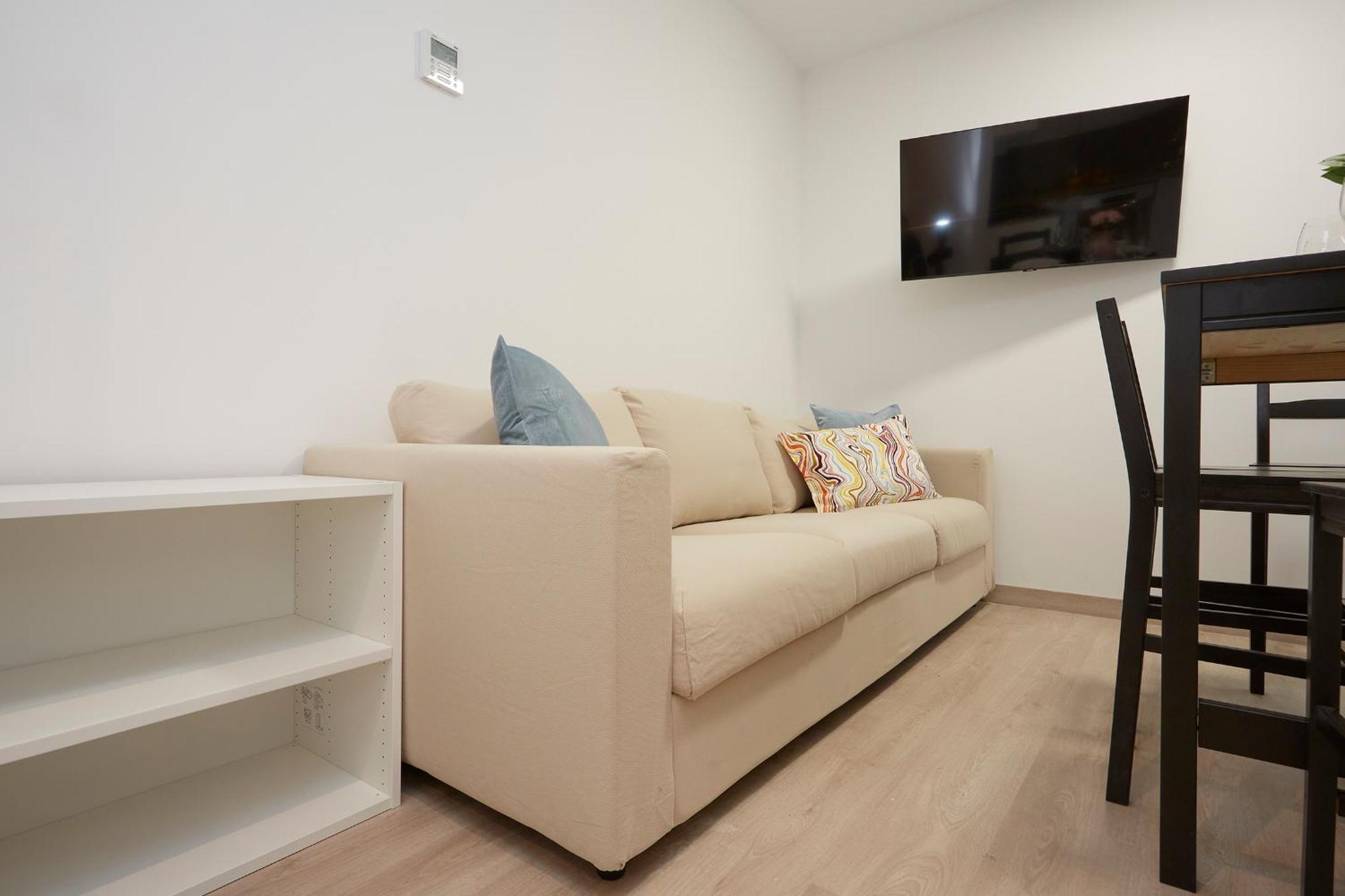 Three Bedroom Two Bathroom Apartment Close To Beach برشلونة المظهر الخارجي الصورة